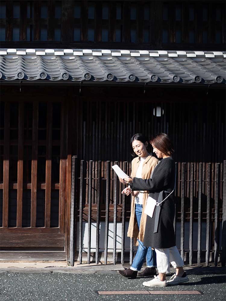 公式】 NIPPONIA 美濃商家町 │和紙がつくった町に逢う